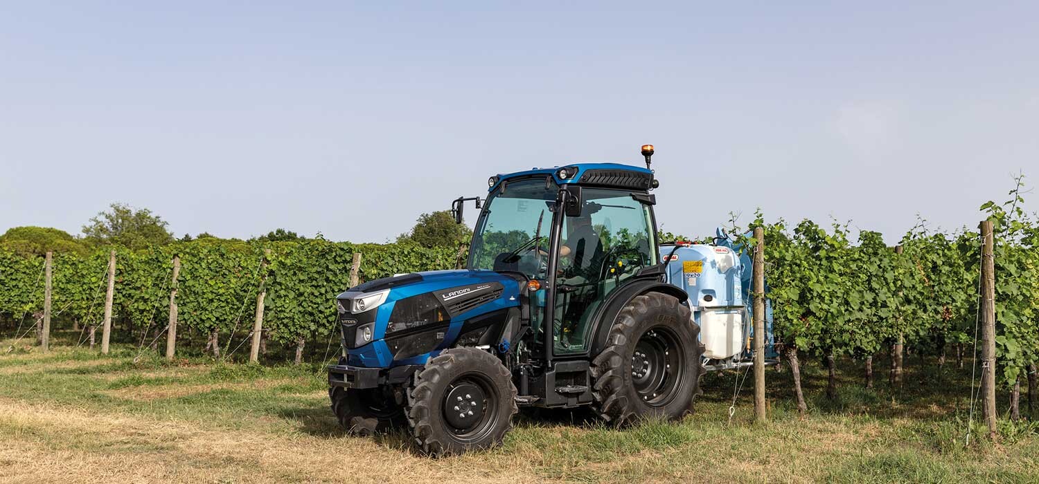 LANDINI REX4 F-S-V-GT sa kabinom